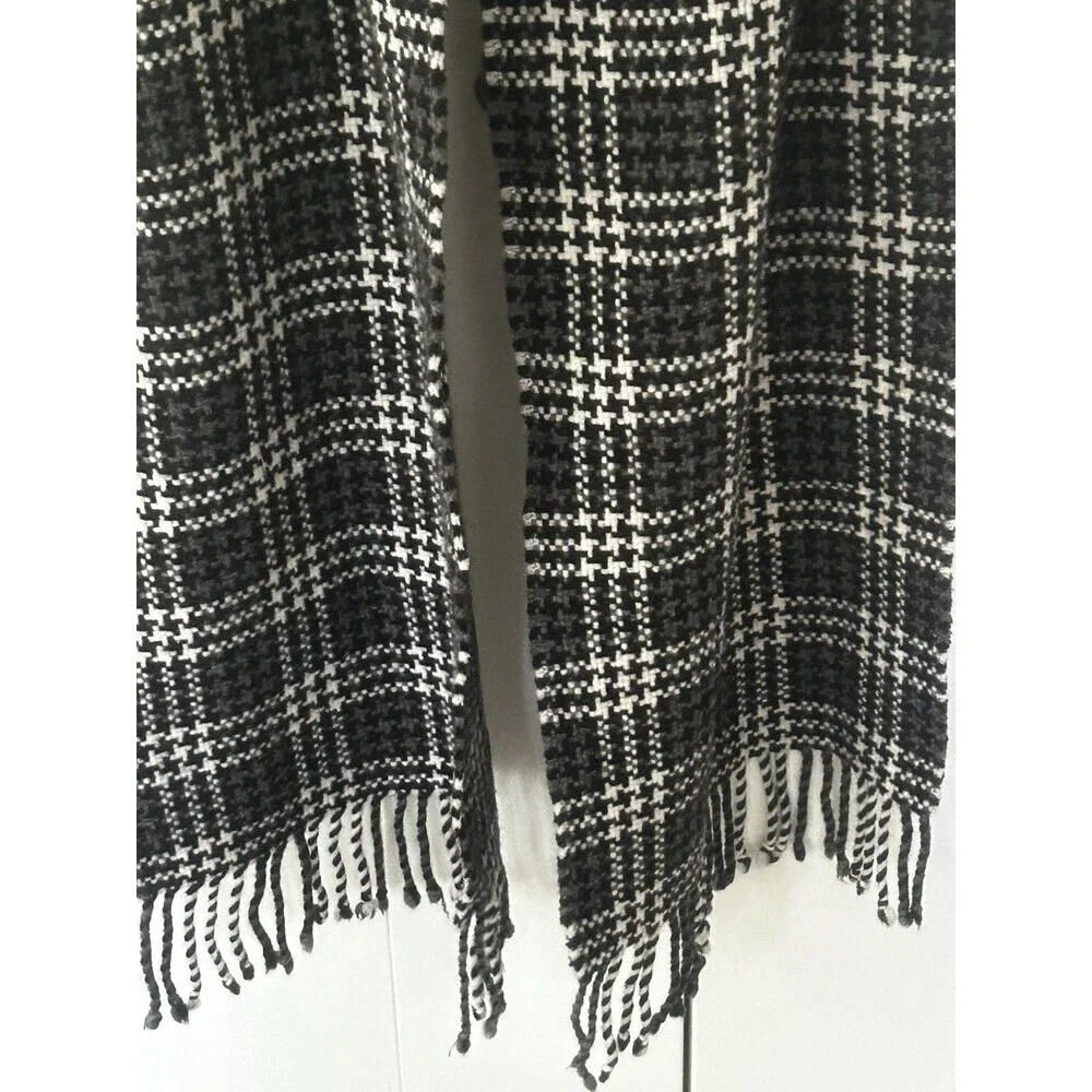 Charter Club 100% Cashmere Scarf Black Grey White Plaid Fringe Preppy Knit